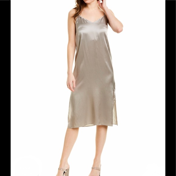 Madewell Dresses & Skirts - Madewell V-neck silver silk slip dress size 2